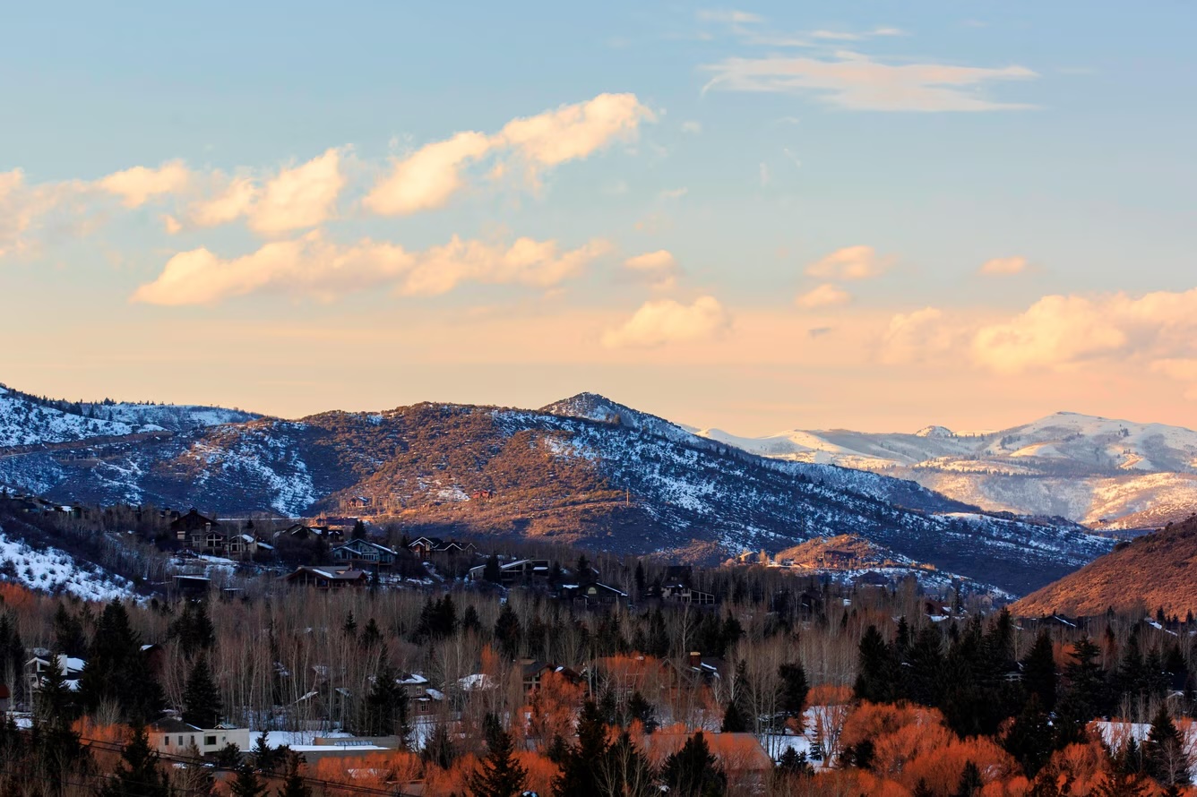 slcvi-attraction-mountains-0060-hor-clsc